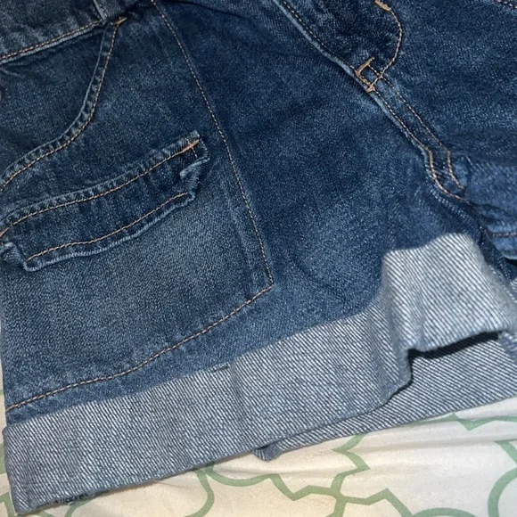 Hollister California jean shorts - Picture 4 of 5